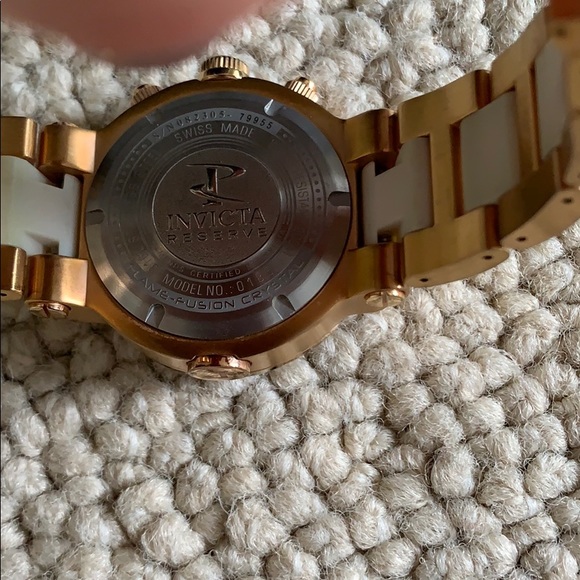 Invicta women watch - Picture 7 of 12